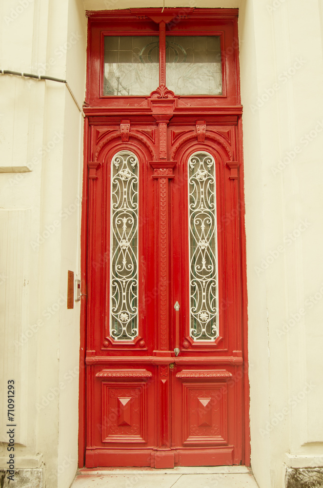 Obraz premium Red Wooden Gate