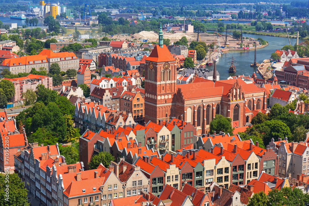Fototapeta premium Baroque architecture of old town in Gdansk, Poland
