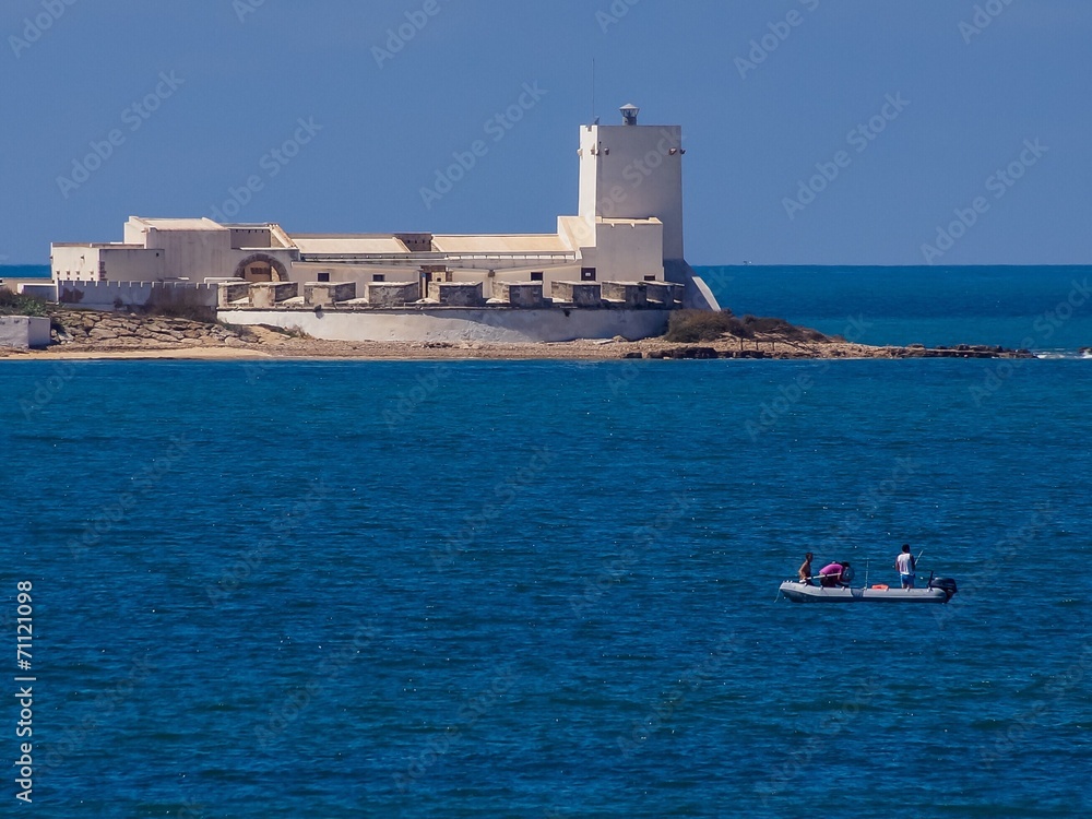 Festung im Meer in Andalusien