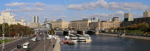 Панорама с моста Богдана Хмельницкого.