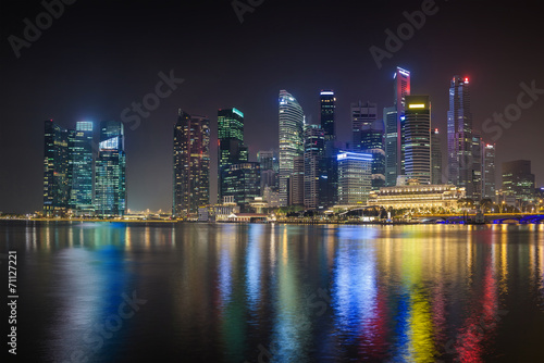 Singapore city skyline at Marina Bay © Noppasinw