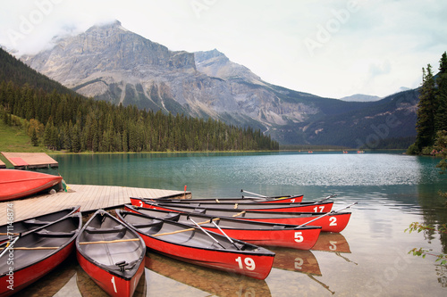 Emerald Lake (Yoho NP, British Columbia)