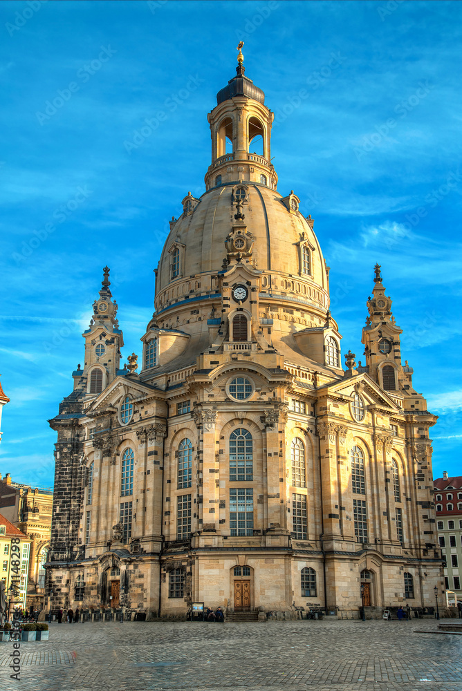 Центральный собор в Дрездене