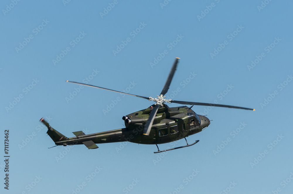 Fototapeta premium Bell uh-1 iroquois