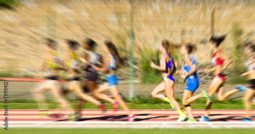 woman foot race photo