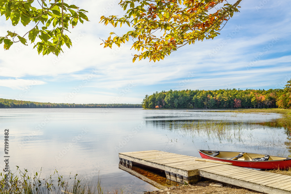 Obraz premium Kejimkujik lake in fall from Jeremy Bay Campground