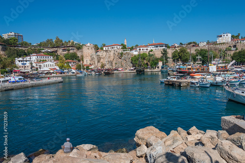 Fototapeta Naklejka Na Ścianę i Meble -  Old harbor and downtown called Marina in Antalya, Turkey