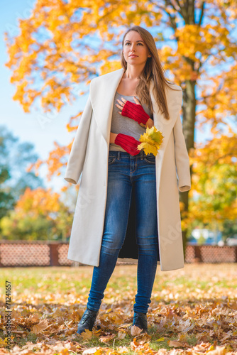 Stylish woman in autumn fashion