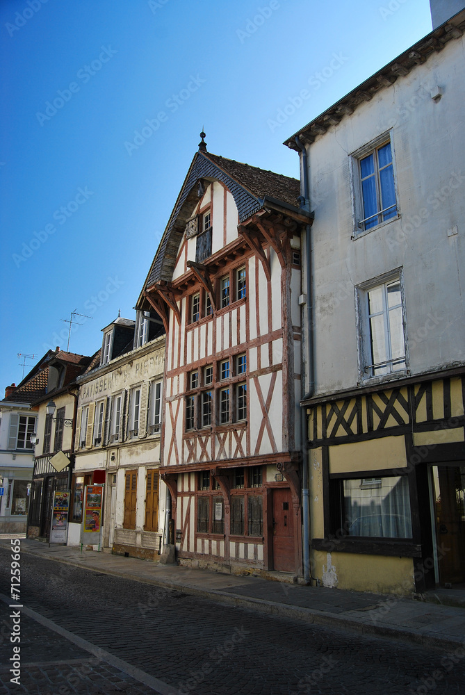 Rue et maisons à colombages Troyes Aube
