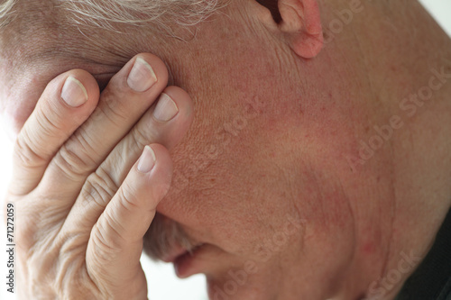 Φωτογραφία Man is very depressed