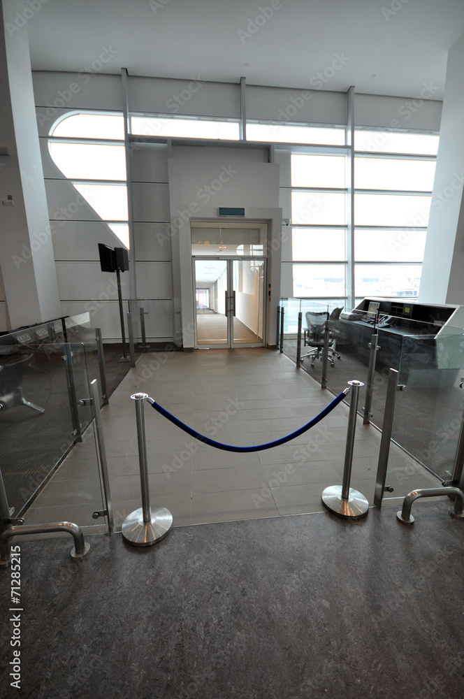 Boarding gate Boarding gate