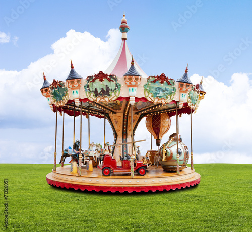 Karusell in Wiese