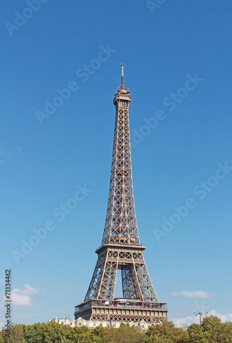 Paris Tour Eiffel © foxytoul