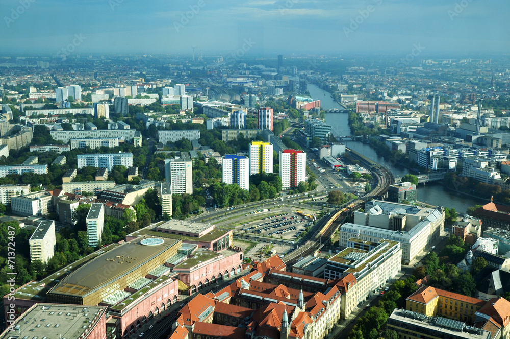 Fototapeta premium Spree und Friedrichshain