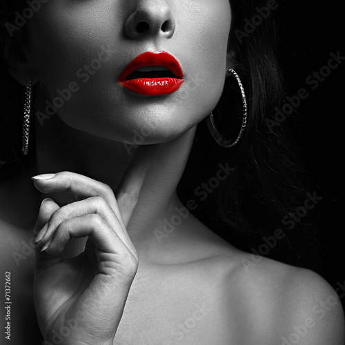 Murais de parede Sexy woman with red lips. Black and white portrait. Closeup
