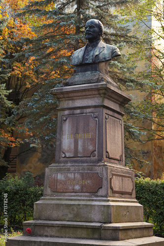 Vladimir Lenin