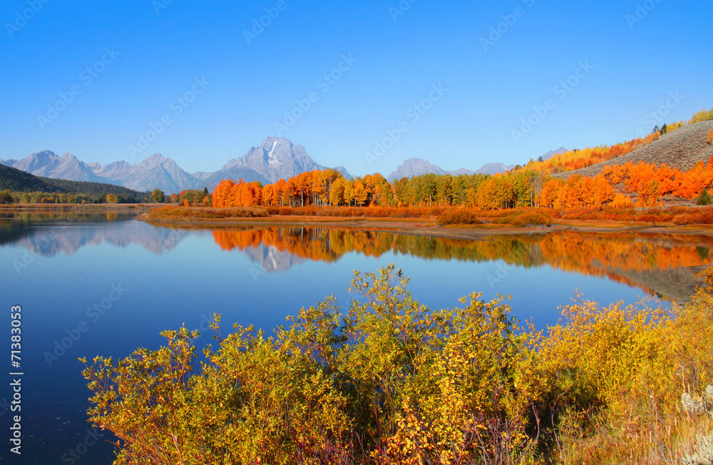 Fototapeta premium Grand Tetons from Oxbow bend