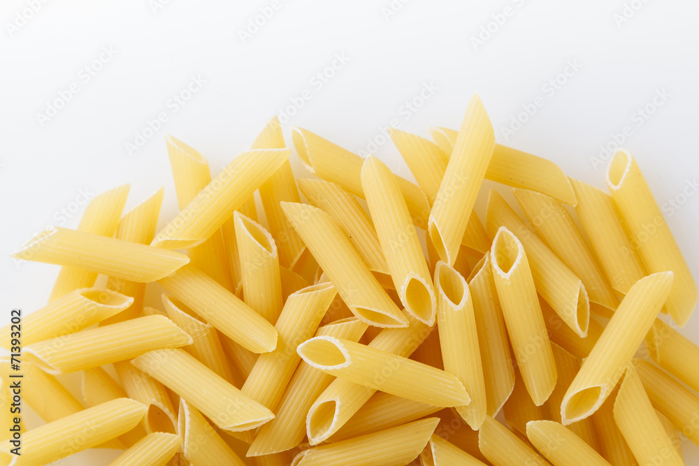 ペンネ　パスタ　penne rigate