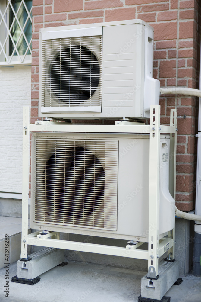 エアコンの室外機 エアコンの室外機