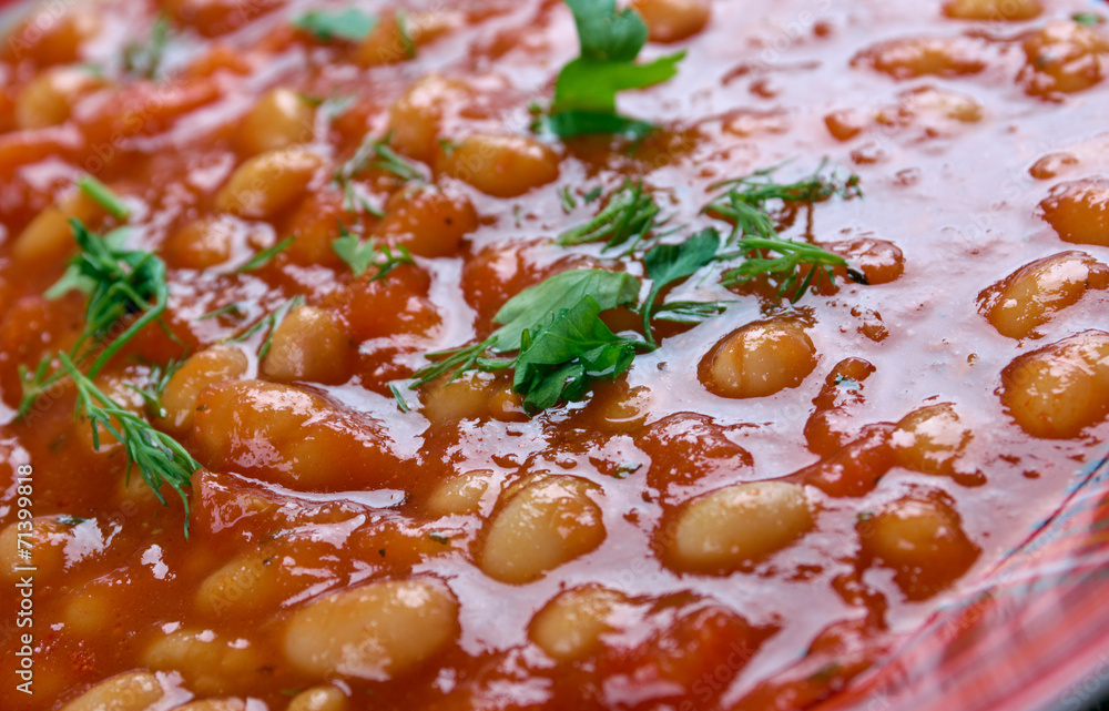Fagioli all'uccelletto Fagioli all'uccelletto