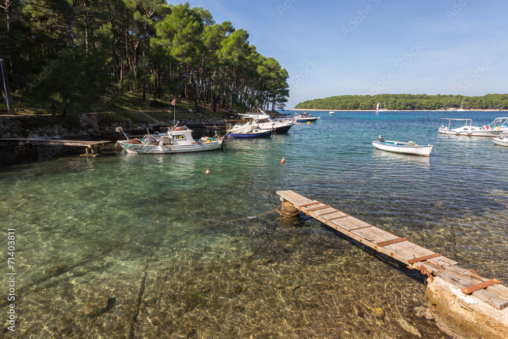 Petit port à Mali Losinj Petit port à Mali Losinj