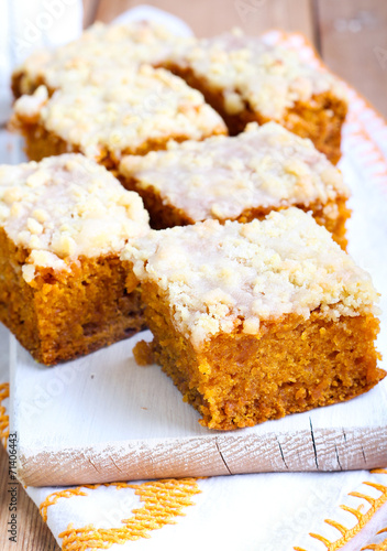 Pumpkin coffee cake