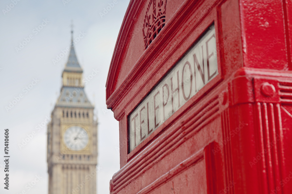 Red Telephone Booth and Big Ben in London - obrazy, fototapety, plakaty 