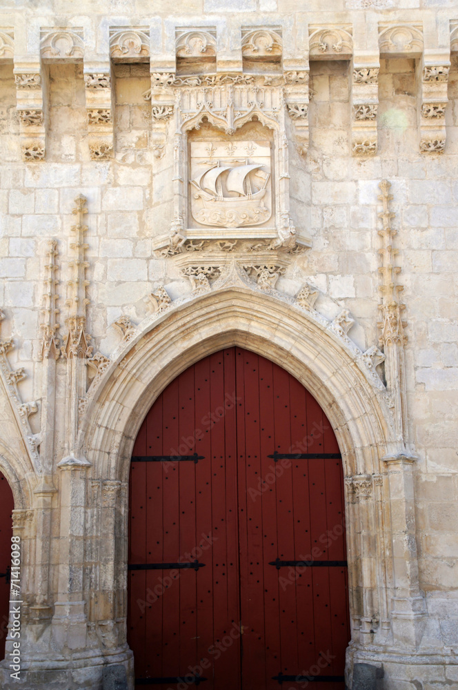 Porte de l'hôtel de ville de La Rochelle