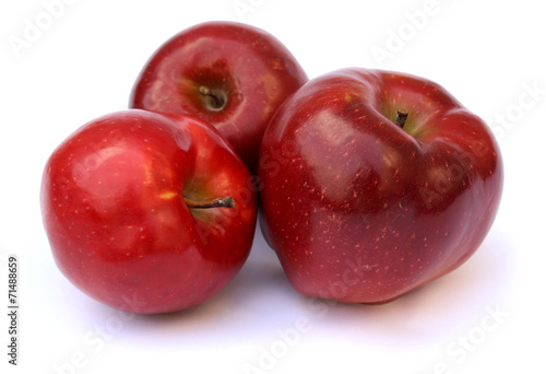 Red Delicious apples 3