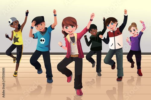 Kids in hip hop dance class
