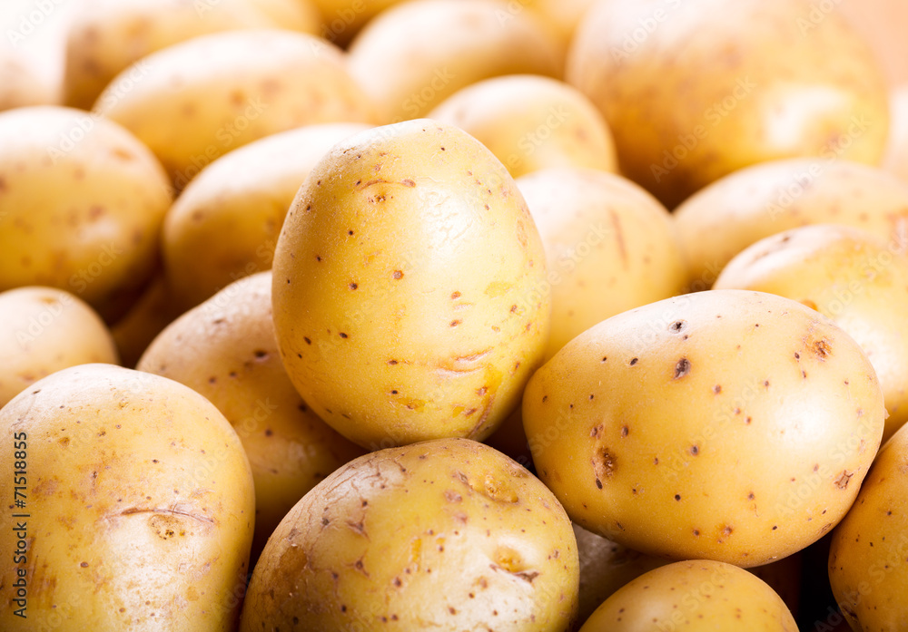 raw potatoes raw potatoes