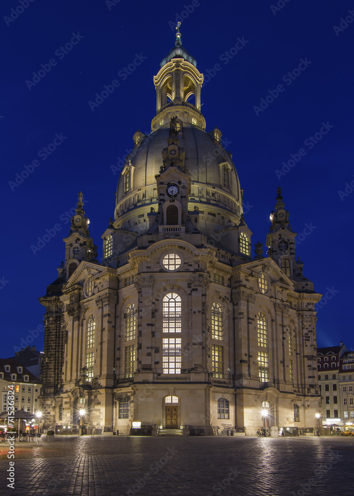 Frauenkirche bei Nacht