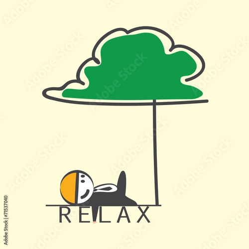 Man laid back under the tree
