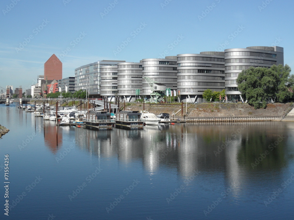 Fototapeta premium Duisburg - Innenhafen