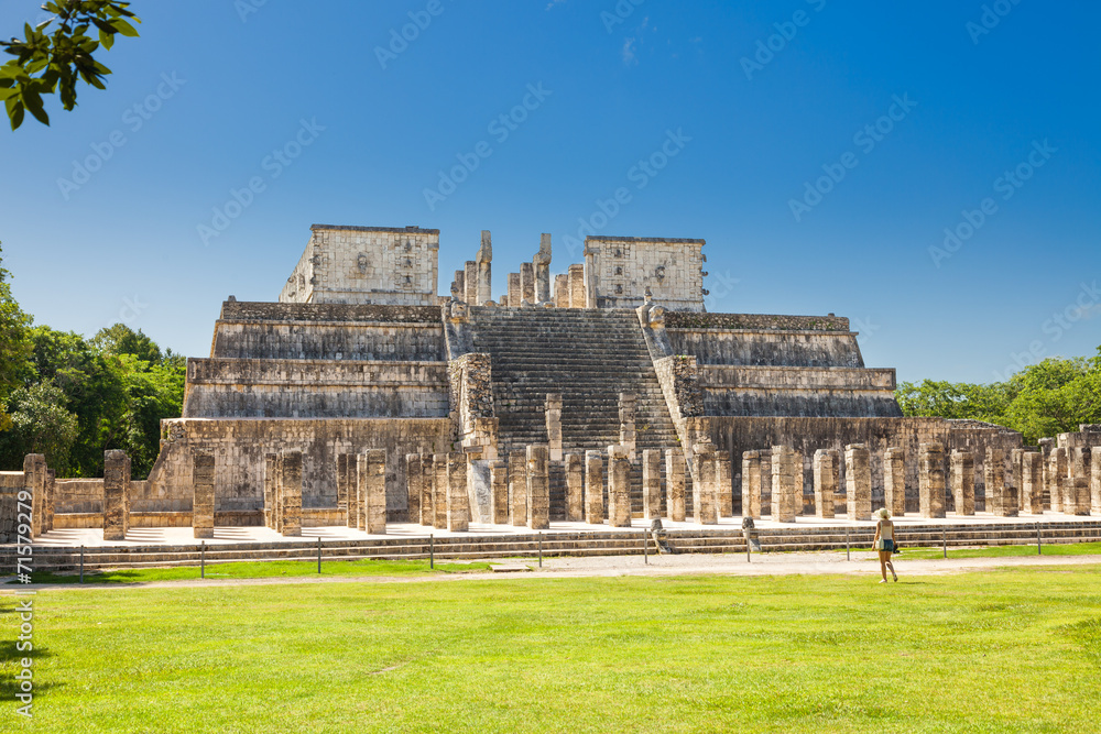Temple of Warriors in Chichen Itza complex, Yucatan, Mexico