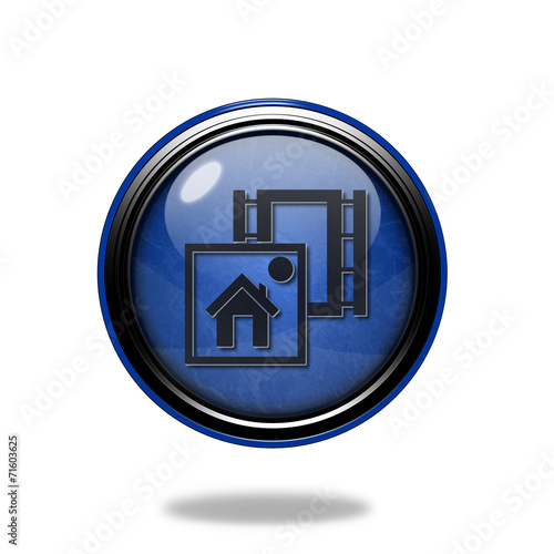 media circular icon on white background