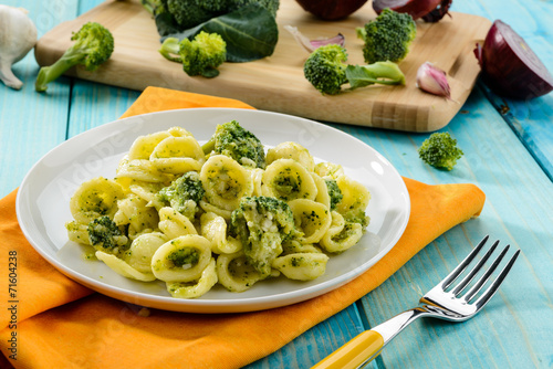 Orecchiette con broccoli 