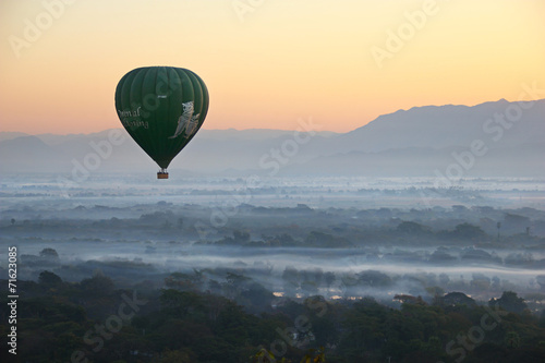 Mandalay - Febuary 4 : fly a balloon Febuary 4, 2014