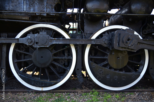 Detail of the wheels of an old steam train