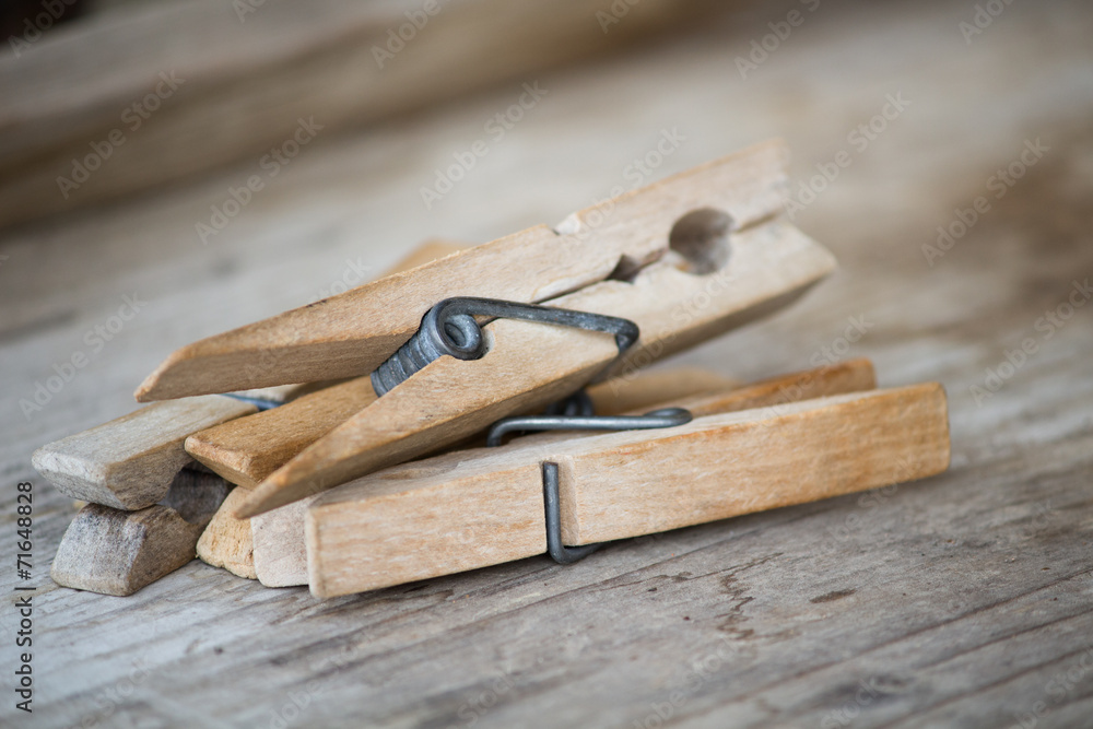 clothespins of wood