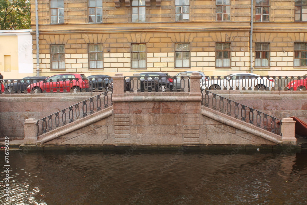 Набережная реки Мойка в Санкт-Петербурге