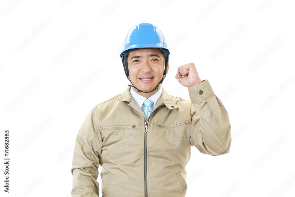 仕事に励む労働者