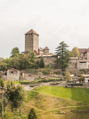 Südtirol, Schloss Tirol, Dorf Tirol, Vinschgau, Herbst, Italien