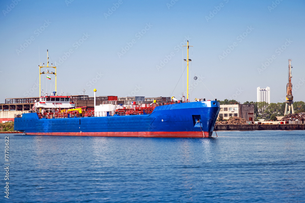 Fototapeta premium Blue LPG gas carrier. Industrial cargo ship moored in Burgas