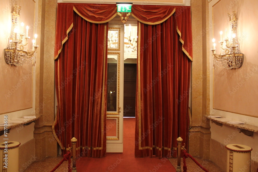Fototapeta premium La Fenice Theatre door entrance