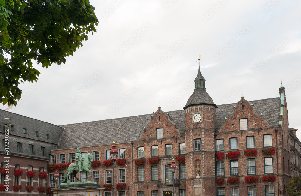 Obraz premium rathaus in düsseldorf