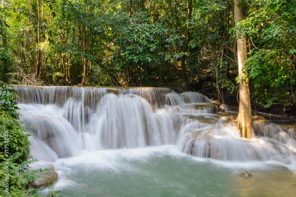 Huay Mae Kamin Waterfall at Kanchanaburi province, Thailand Huay Mae Kamin Waterfall at Kanchanaburi province, Thailand