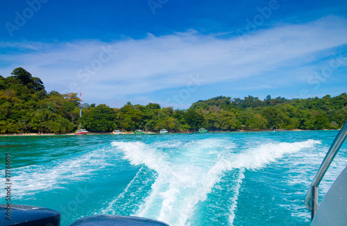 Sea Racing Boat Trail