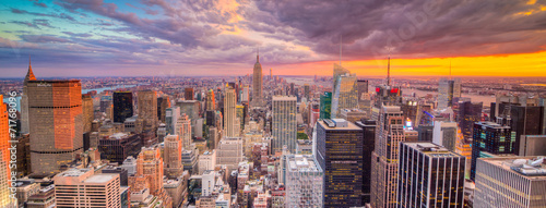Paesaggio di città di new york con grattaciel photo