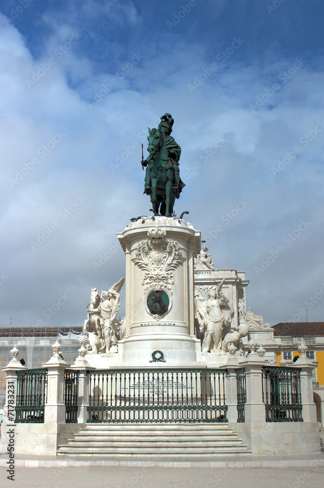 Obraz premium Statue José I. Praça do Comércio Lisboa (Lissabon)